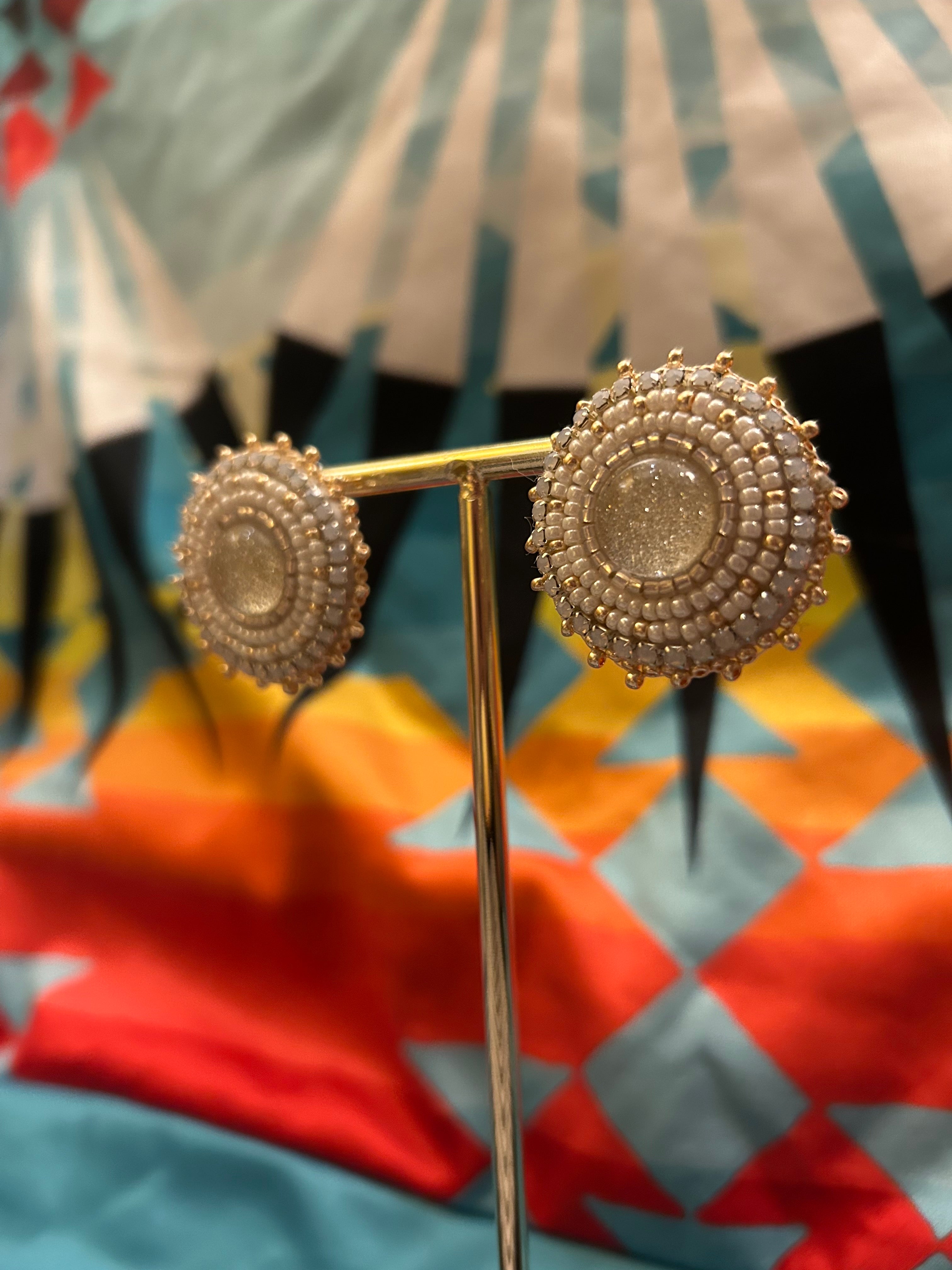 Karin Moen White and Gold Round Earrings