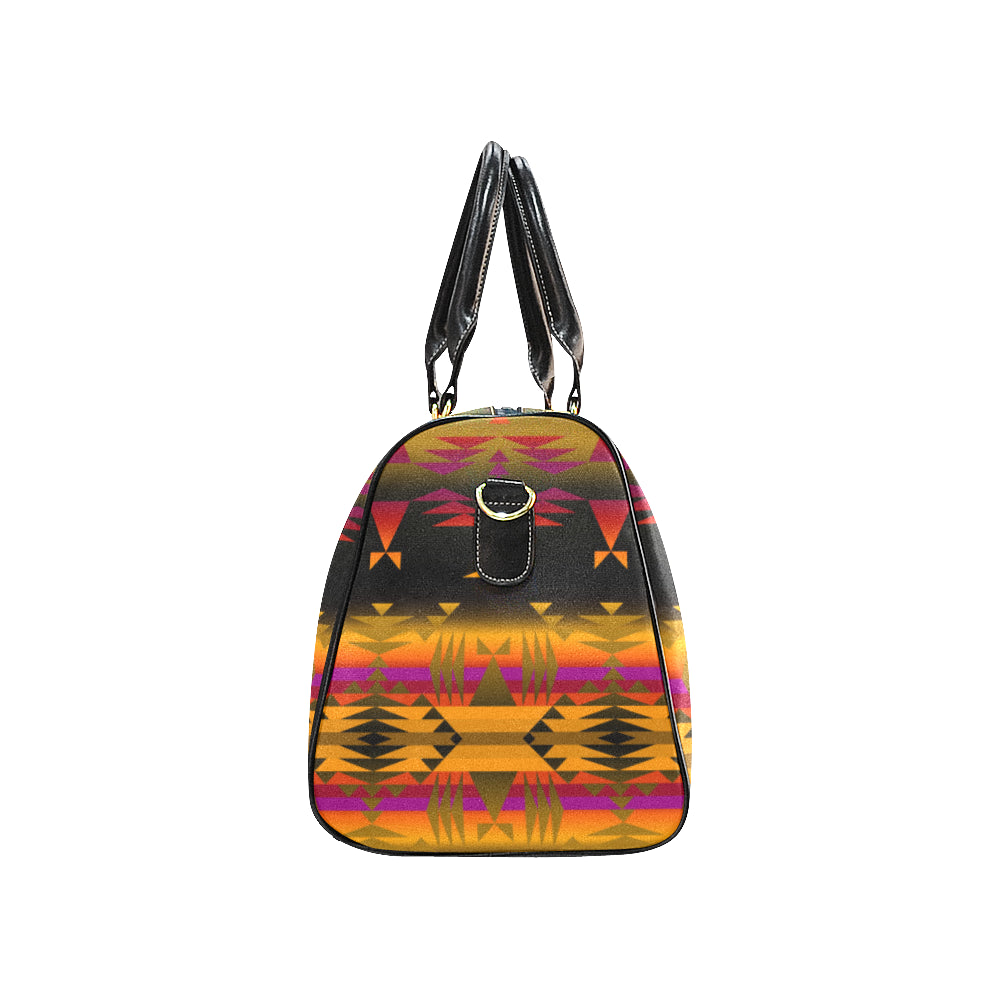Between the Sierra Mountains New Waterproof Travel Bag/Large (Model 1639)