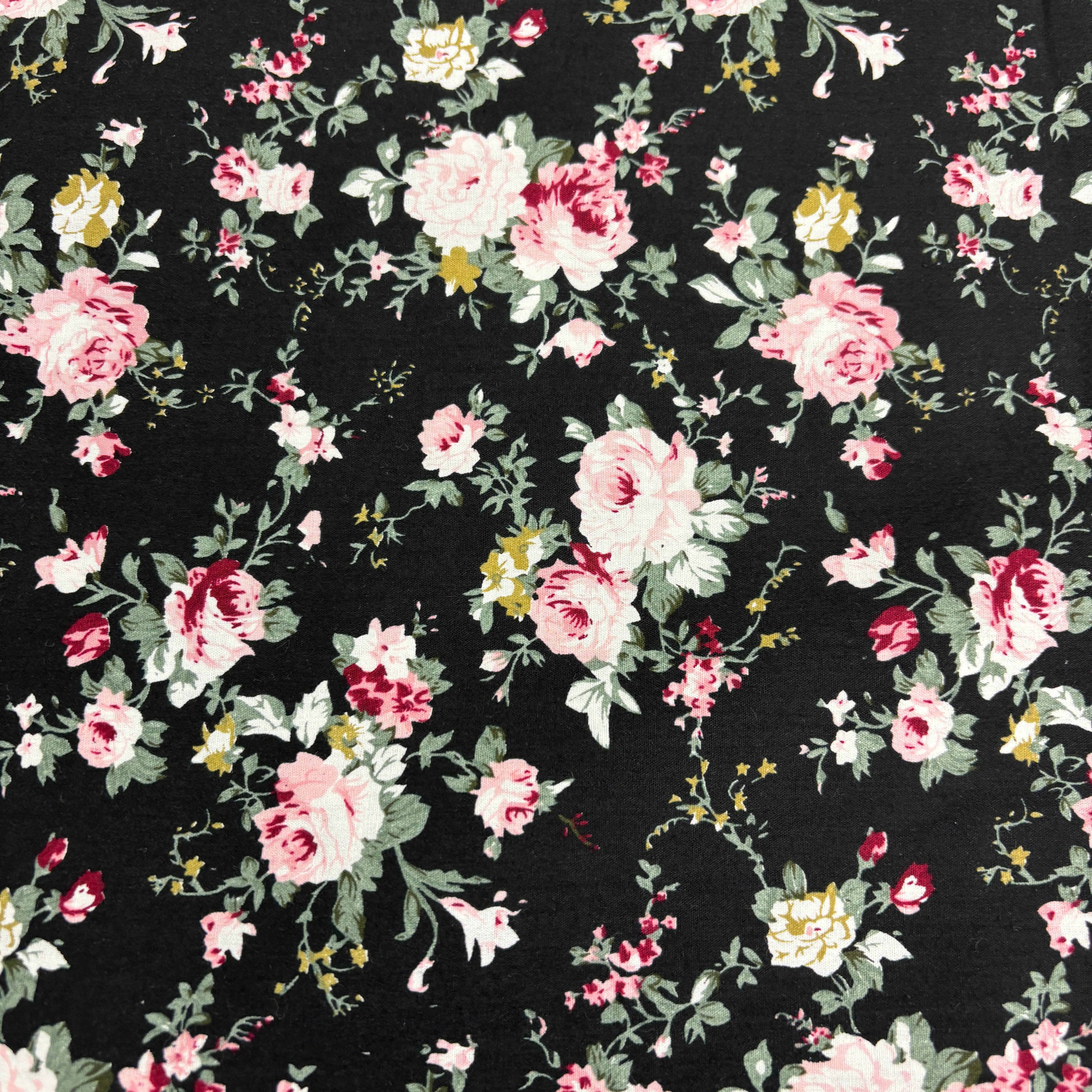 Garden Glimmer Black