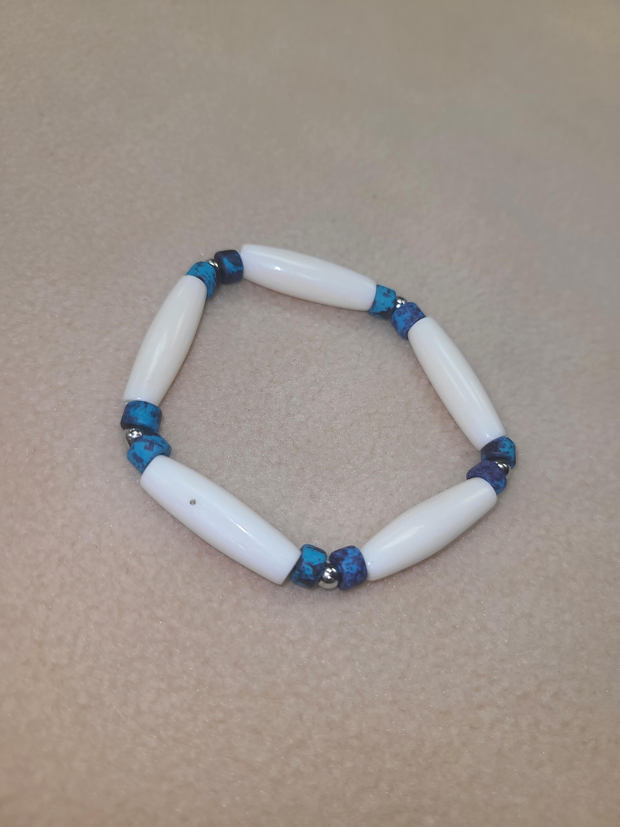 Kida Luttrell Stretch Beads